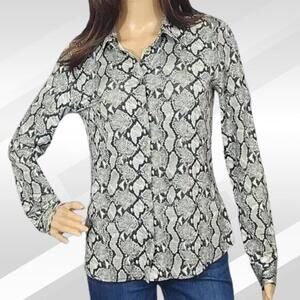 2/$50 L'Agence Harmony Snakeskin Print Button-Front Blouse Size XS